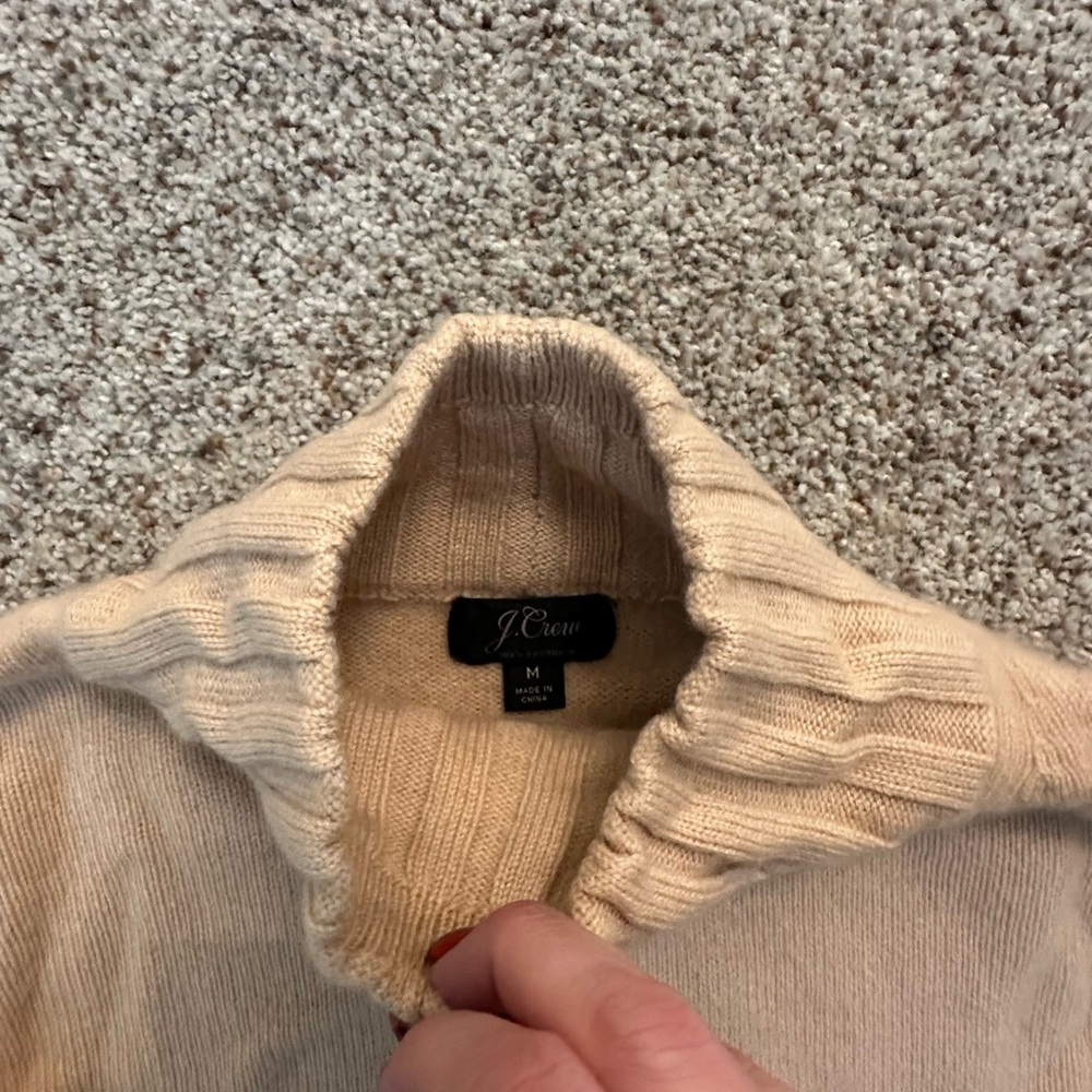 J crew cashmere turtleneck sweater